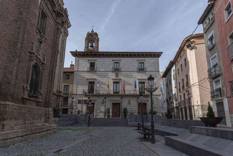 Comunidad Foral de Navarra 001 - Tudela - Ayuntamiento.jpg